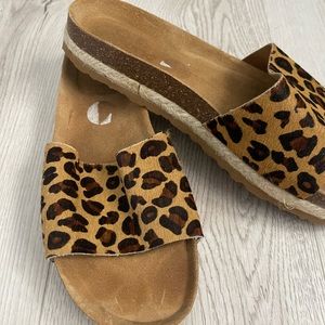 Yokono leopard cork bed sandal NEW never worn